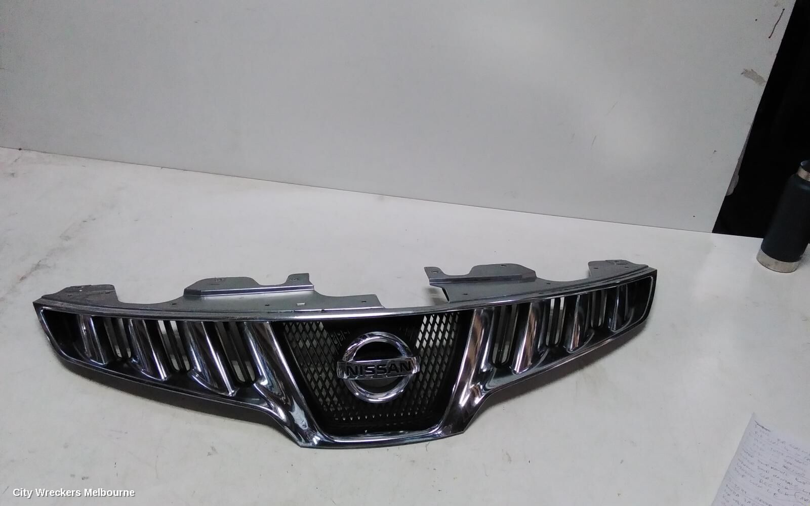 NISSAN MURANO 2010 Grille
