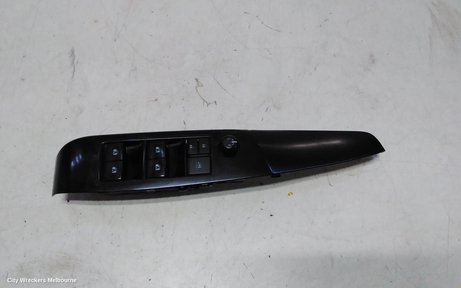 TOYOTA CAMRY 2019 Pwr Dr Wind Switch