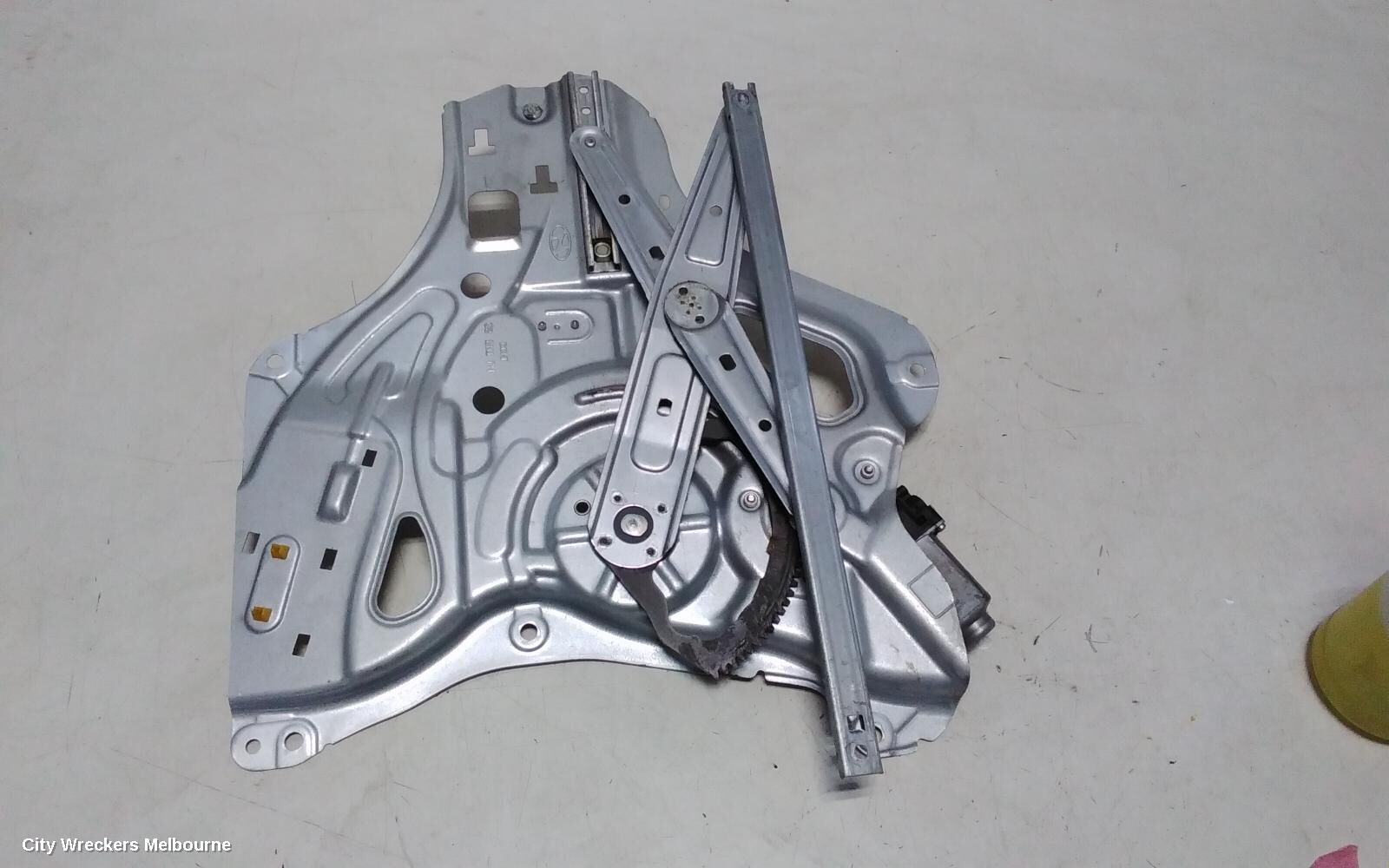HYUNDAI IX35 2015 Left Front Window Reg/Motor