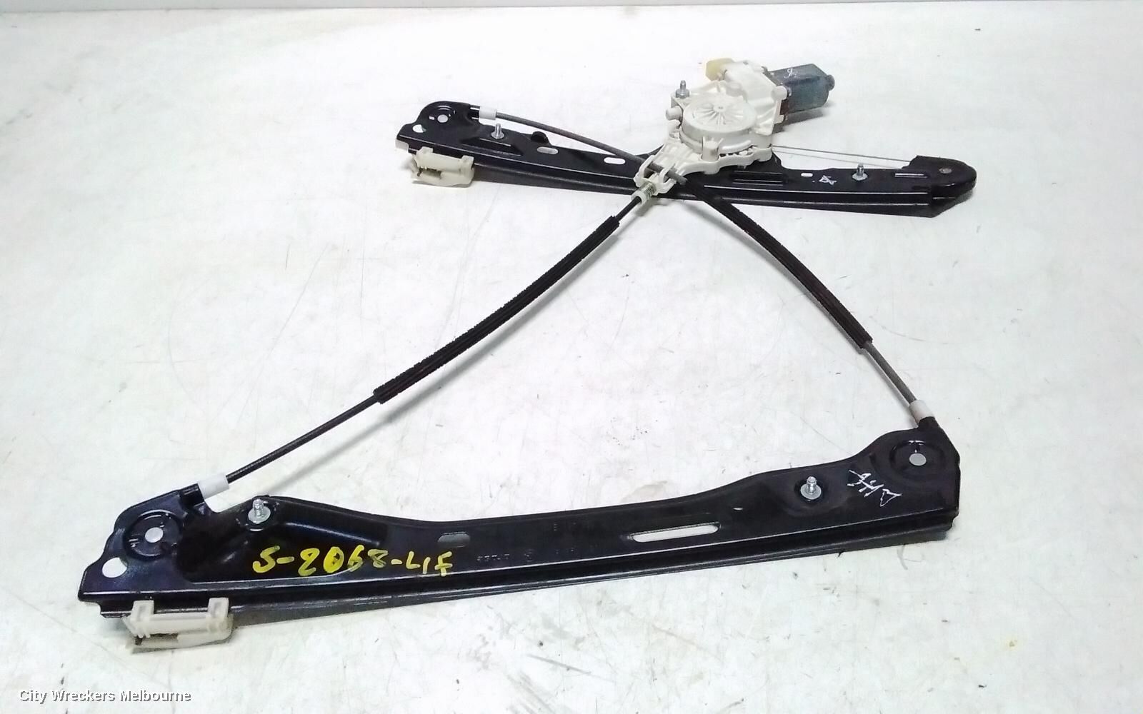 BMW 1 SERIES 2005 Left Front Window Reg/Motor
