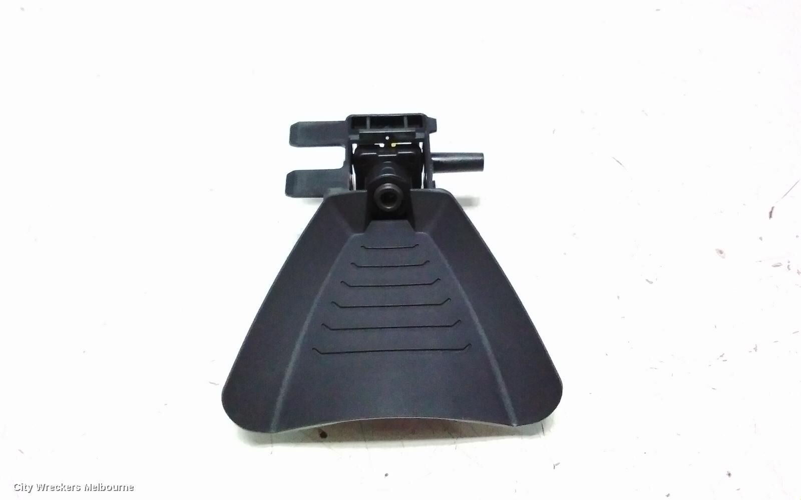 BMW X1 2016 REVERSE_CAMERA