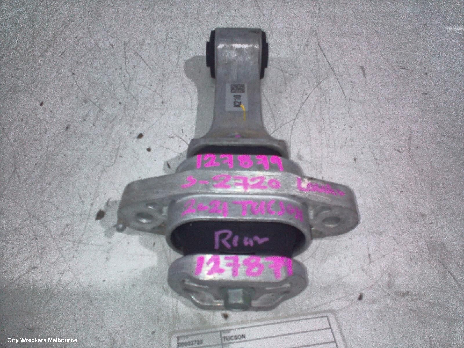 HYUNDAI TUCSON 2021 Mount