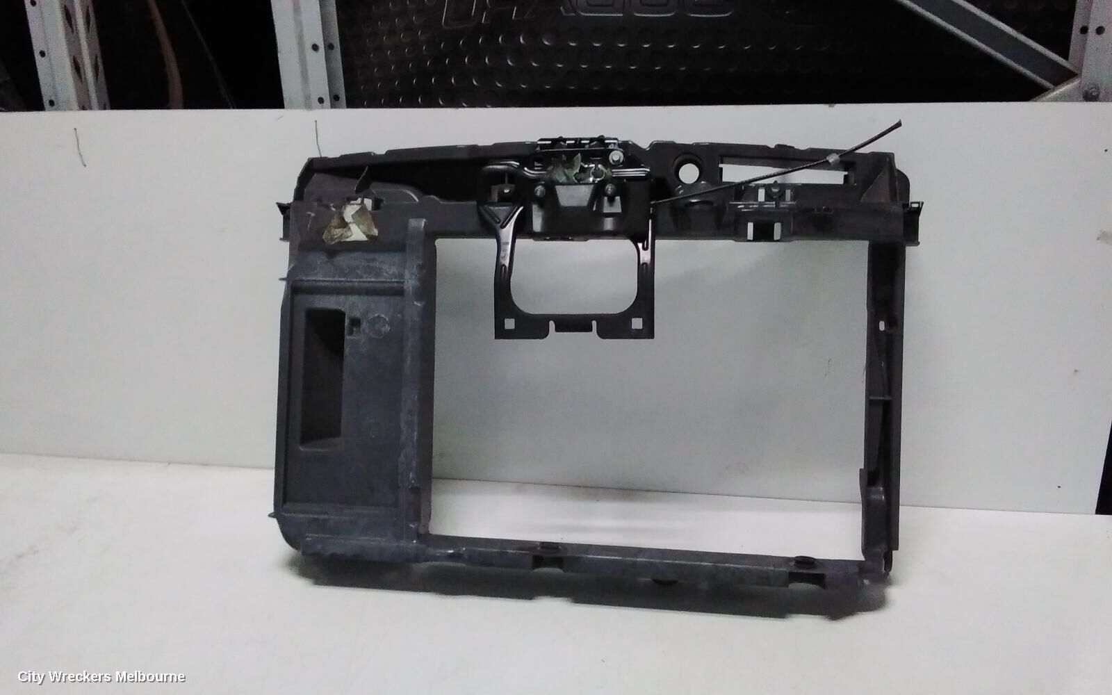 PEUGEOT 208 2015 Radiator Support