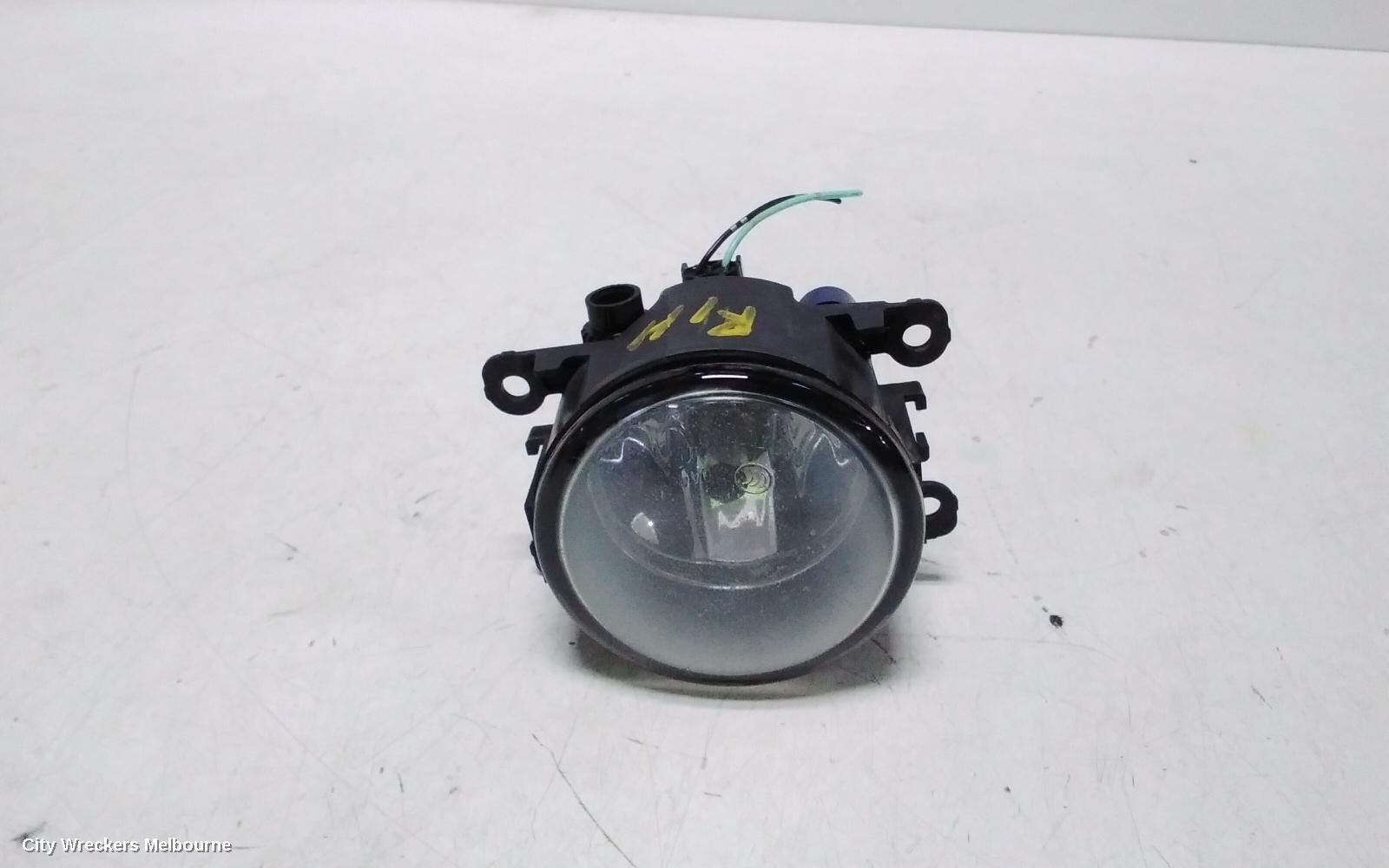 SUZUKI SWIFT 2014 Right Indicator/Fog/Side