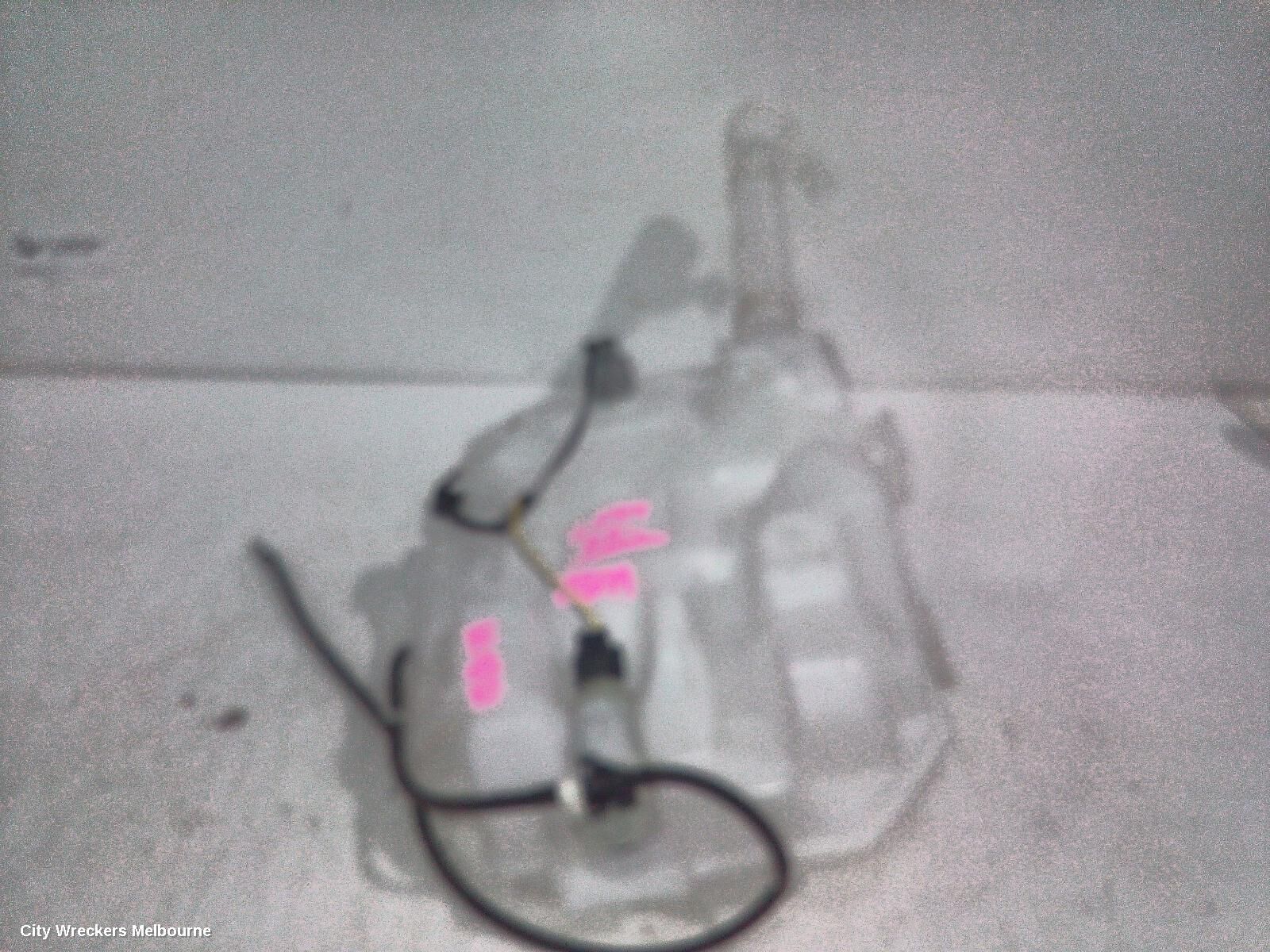 MITSUBISHI OUTLANDER 2020 Washer Bottle