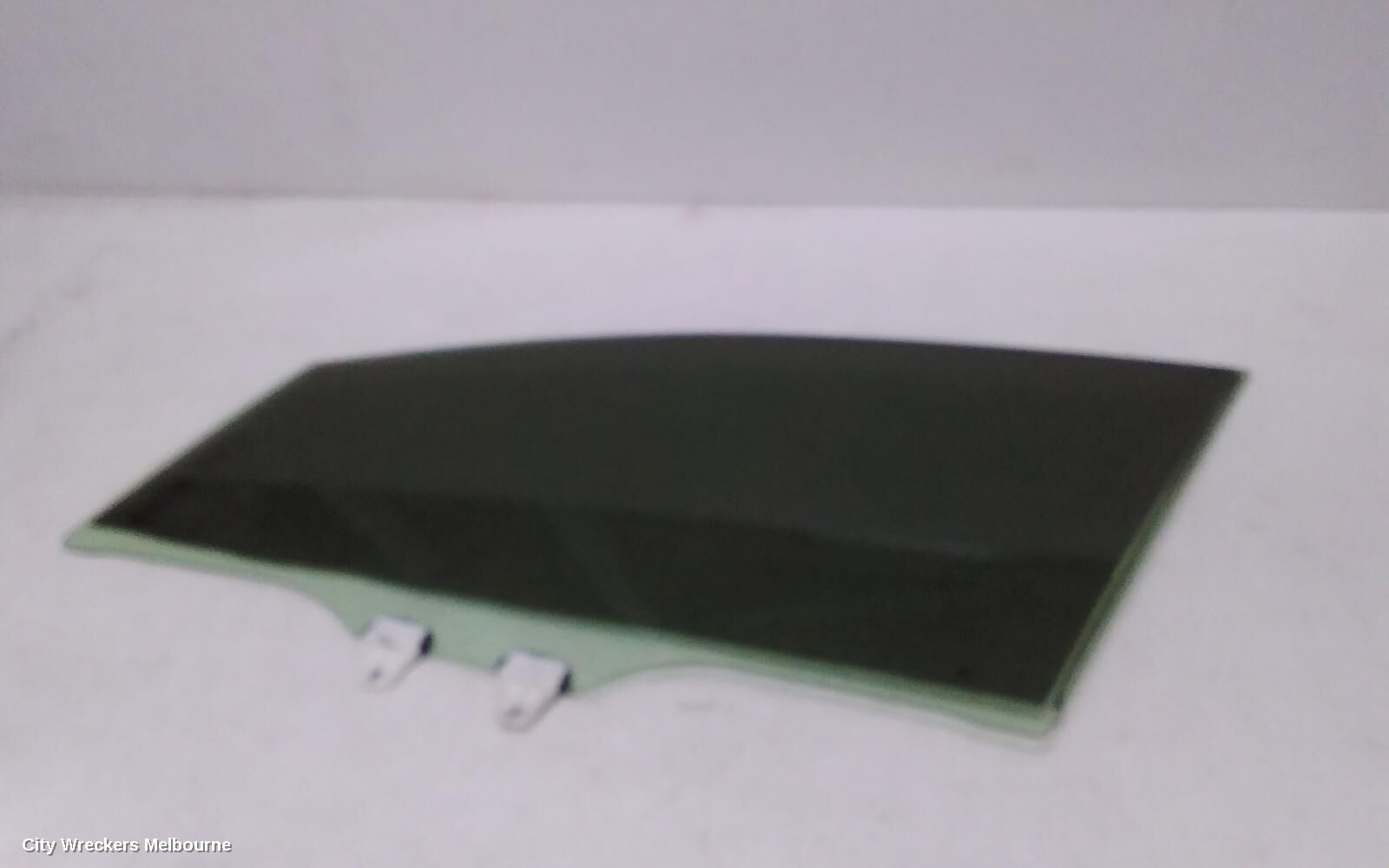 SUBARU LEVORG 2017 Left Front Door Window