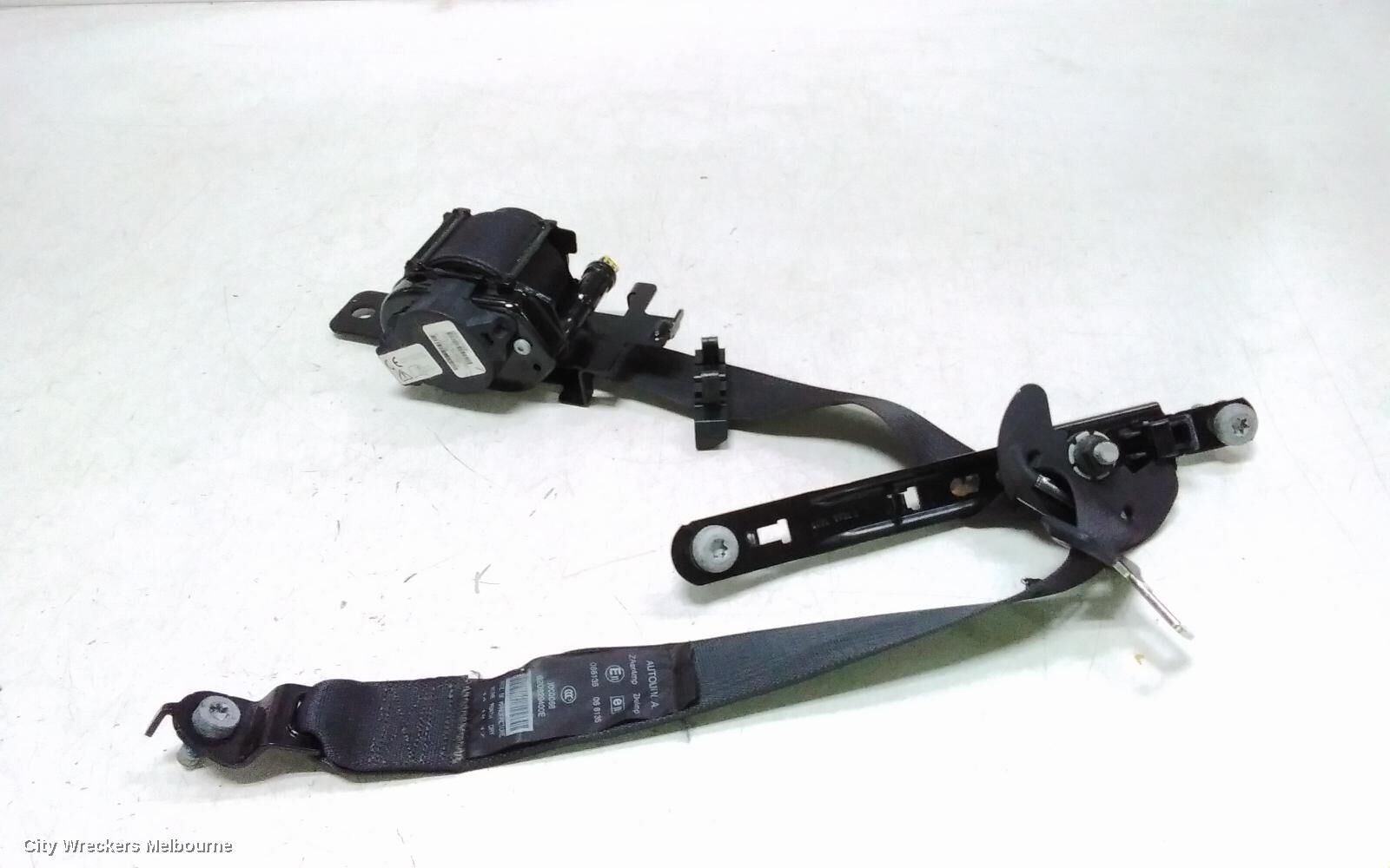 CHRYSLER 300C 2016 Seatbelt/Stalk