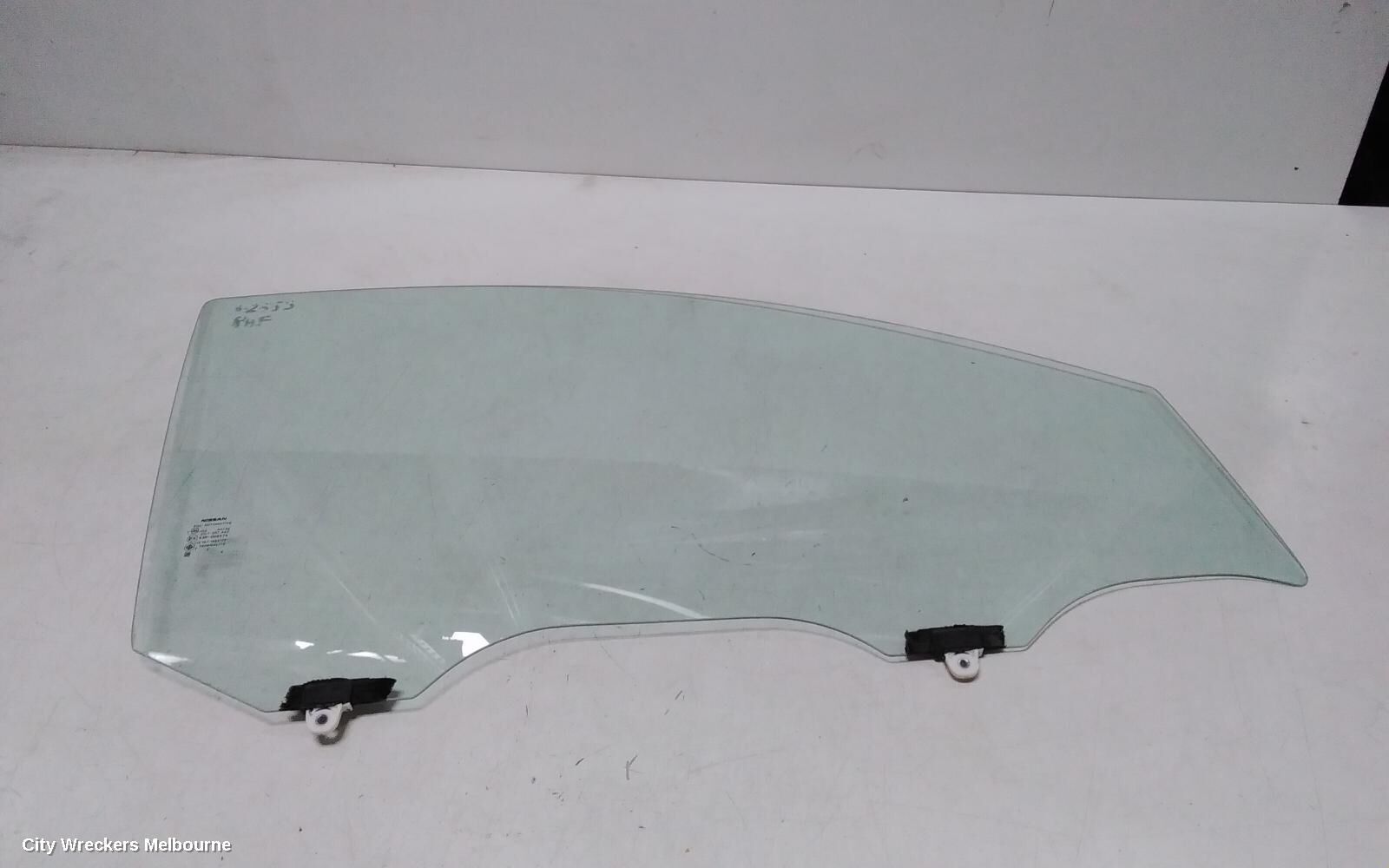 NISSAN ALMERA 2013 Right Front Door Window