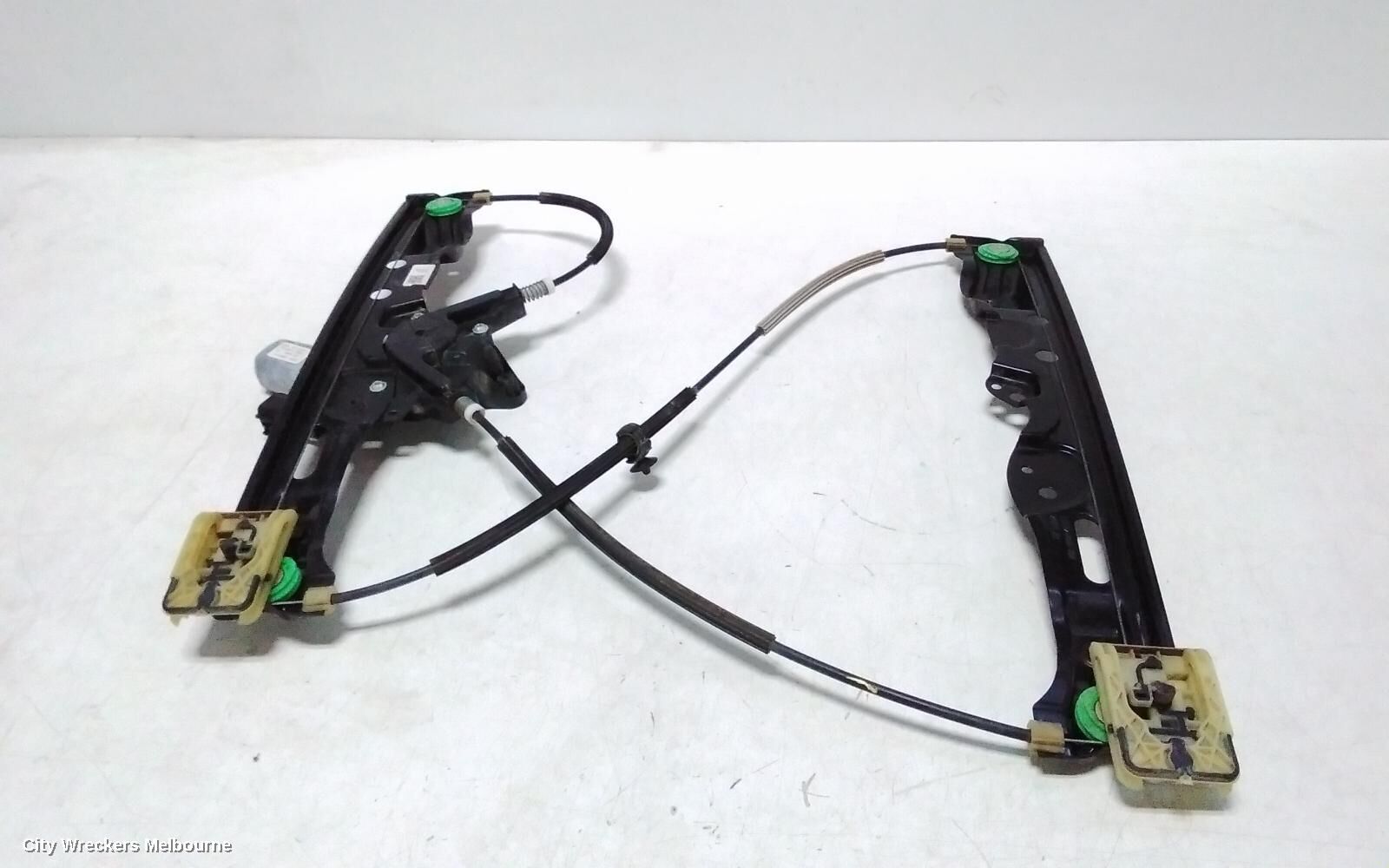 FORD RANGER 2019 Right Front Window Reg/Motor