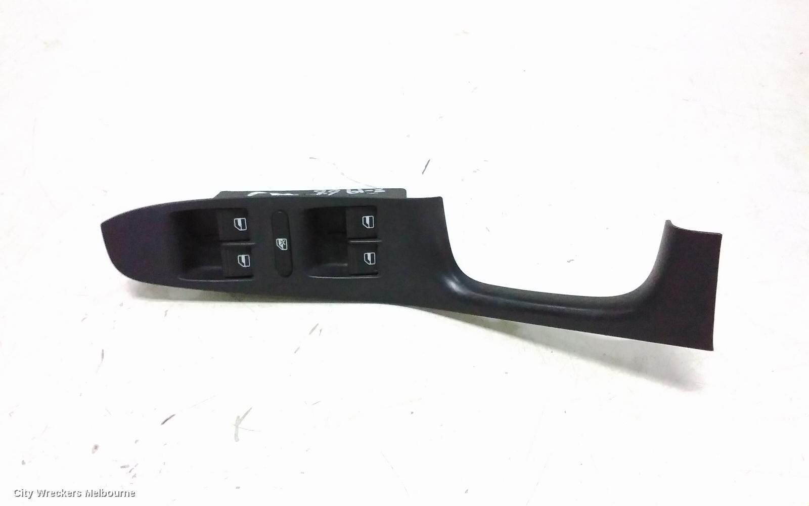 VOLKSWAGEN JETTA 2013 Pwr Dr Wind Switch