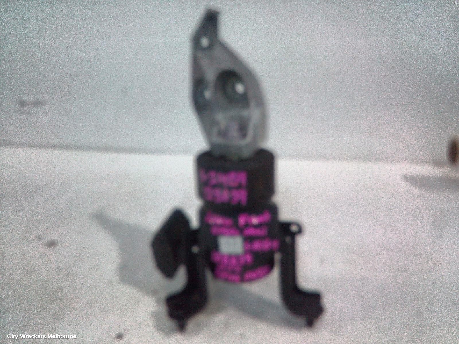TOYOTA RAV4 2022 Mount