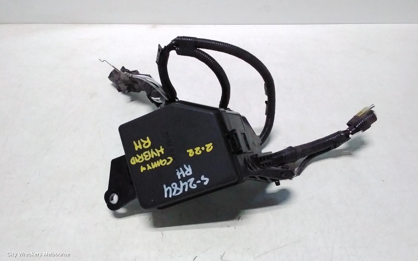 TOYOTA RAV4 2022 Fuse Box