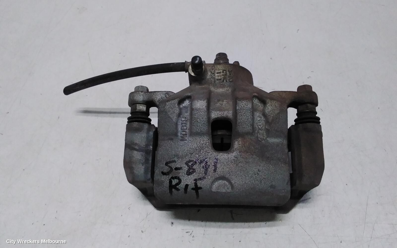 HYUNDAI VELOSTER 2013 Caliper