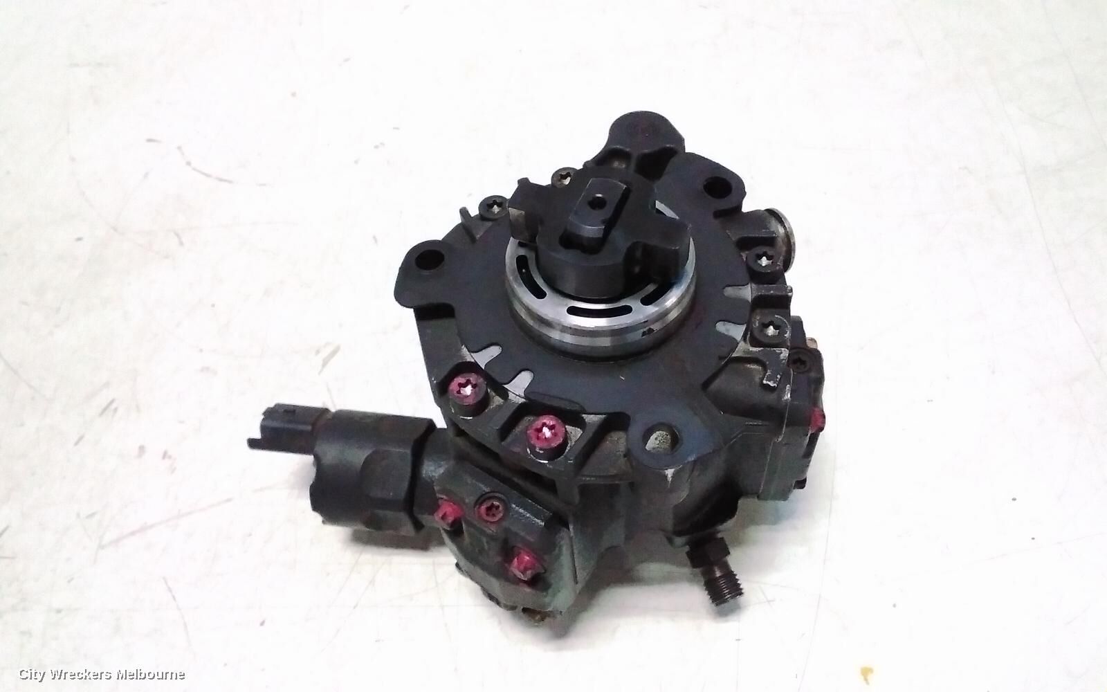FORD MONDEO 2010 Fuel Pump