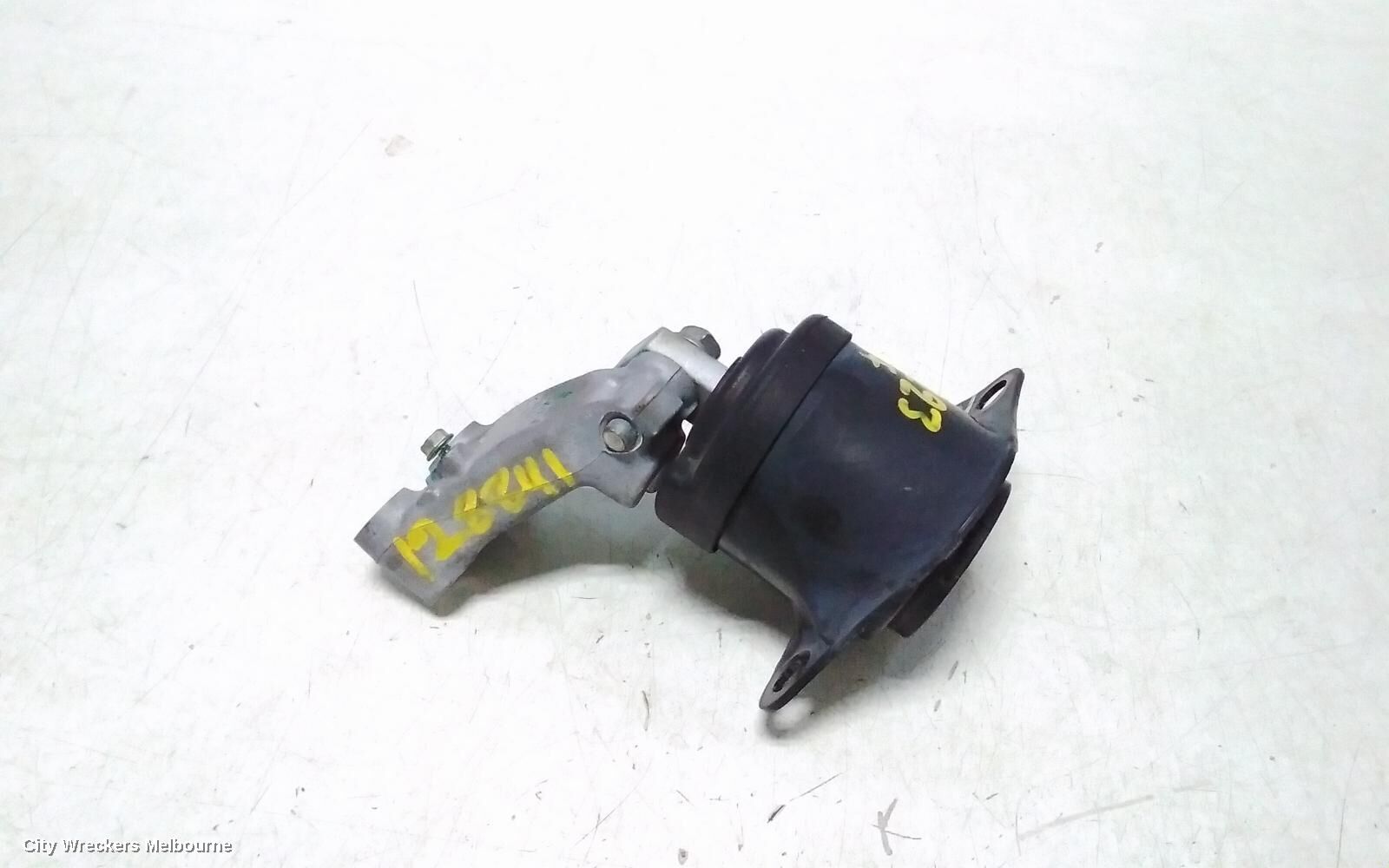 HONDA ACCORD 2013 Mount