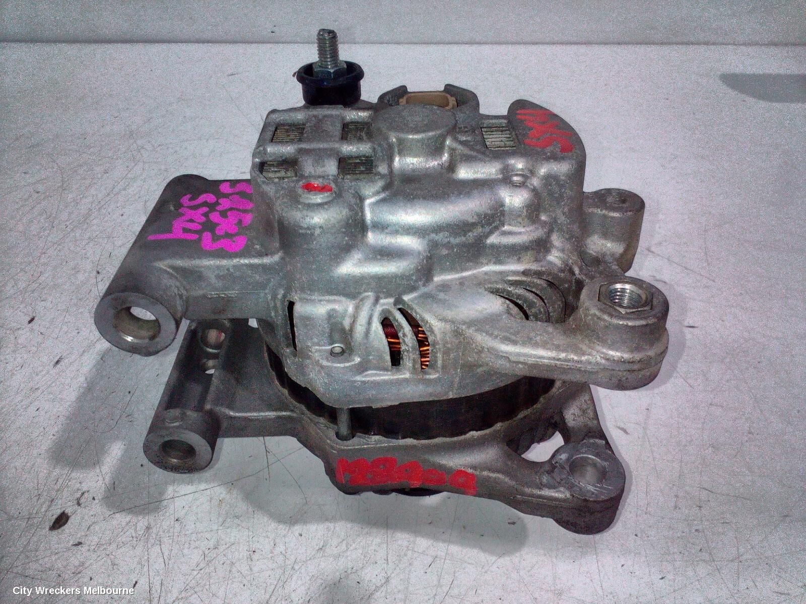 SUZUKI SX4 2011 Alternator