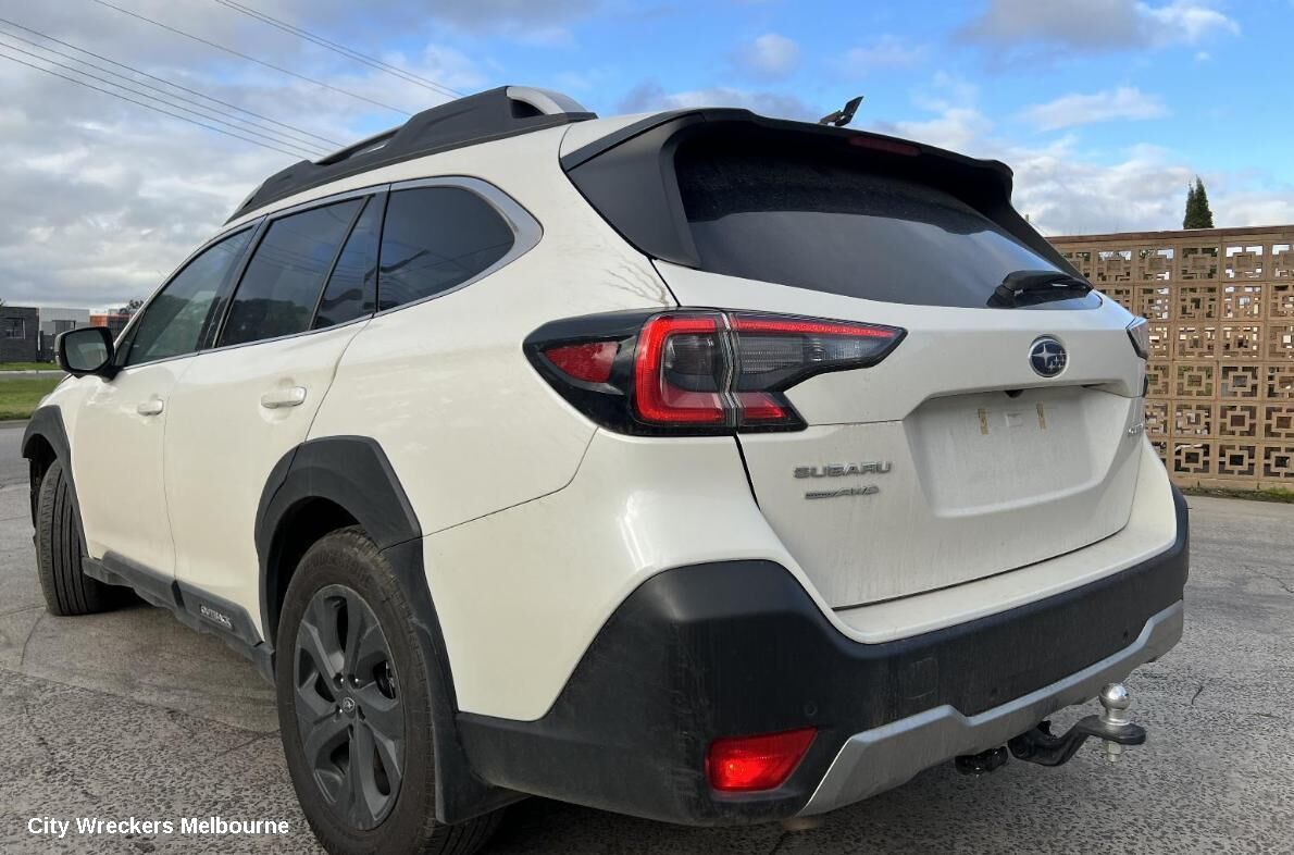 SUBARU OUTBACK 2024 Left Door Mirror
