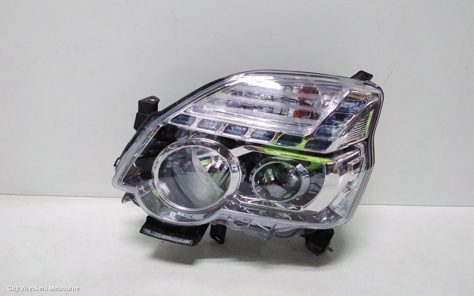 NISSAN XTRAIL 2011 Left Headlamp