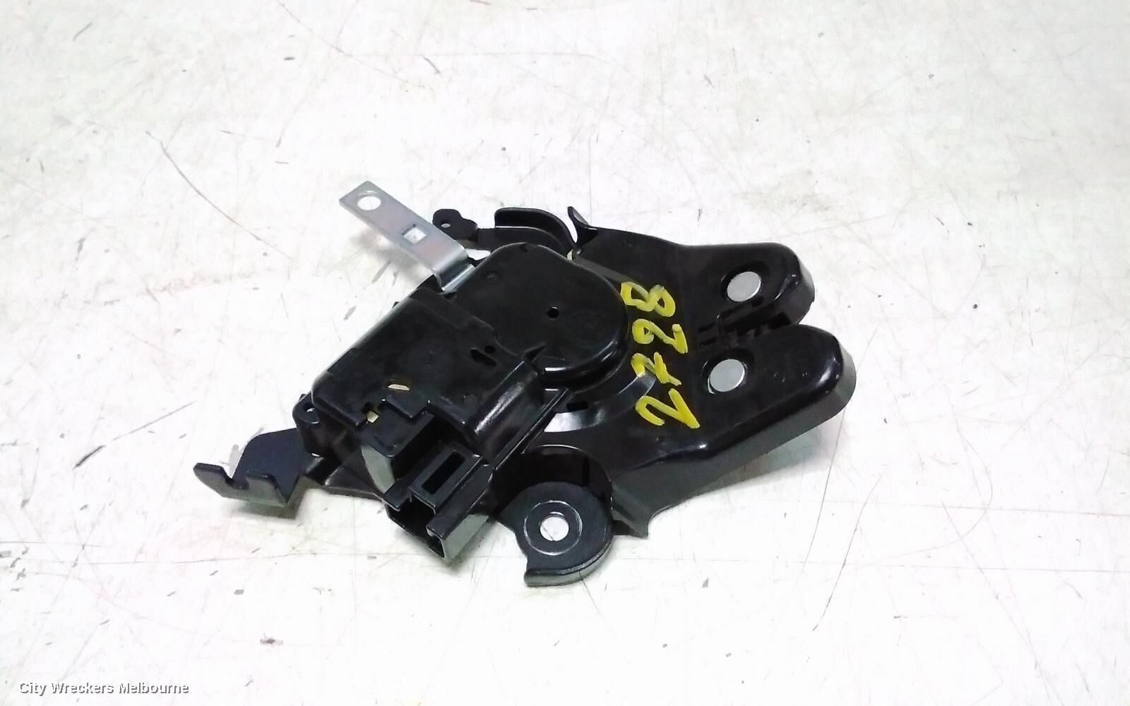 MAZDA 6 2017 Door/Boot/Gate Lock