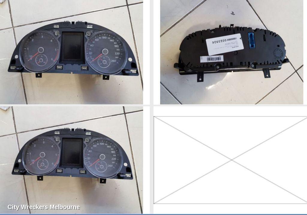 VOLKSWAGEN PASSAT 2012 Instrument Cluster