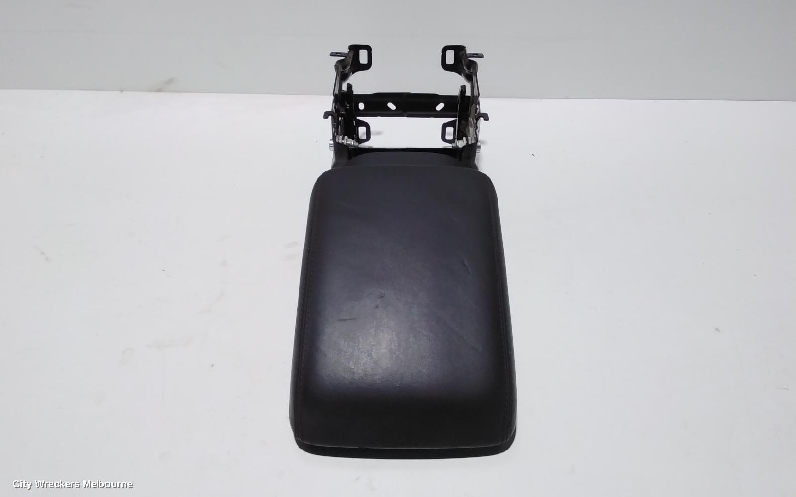 AUDI A4 2013 Console