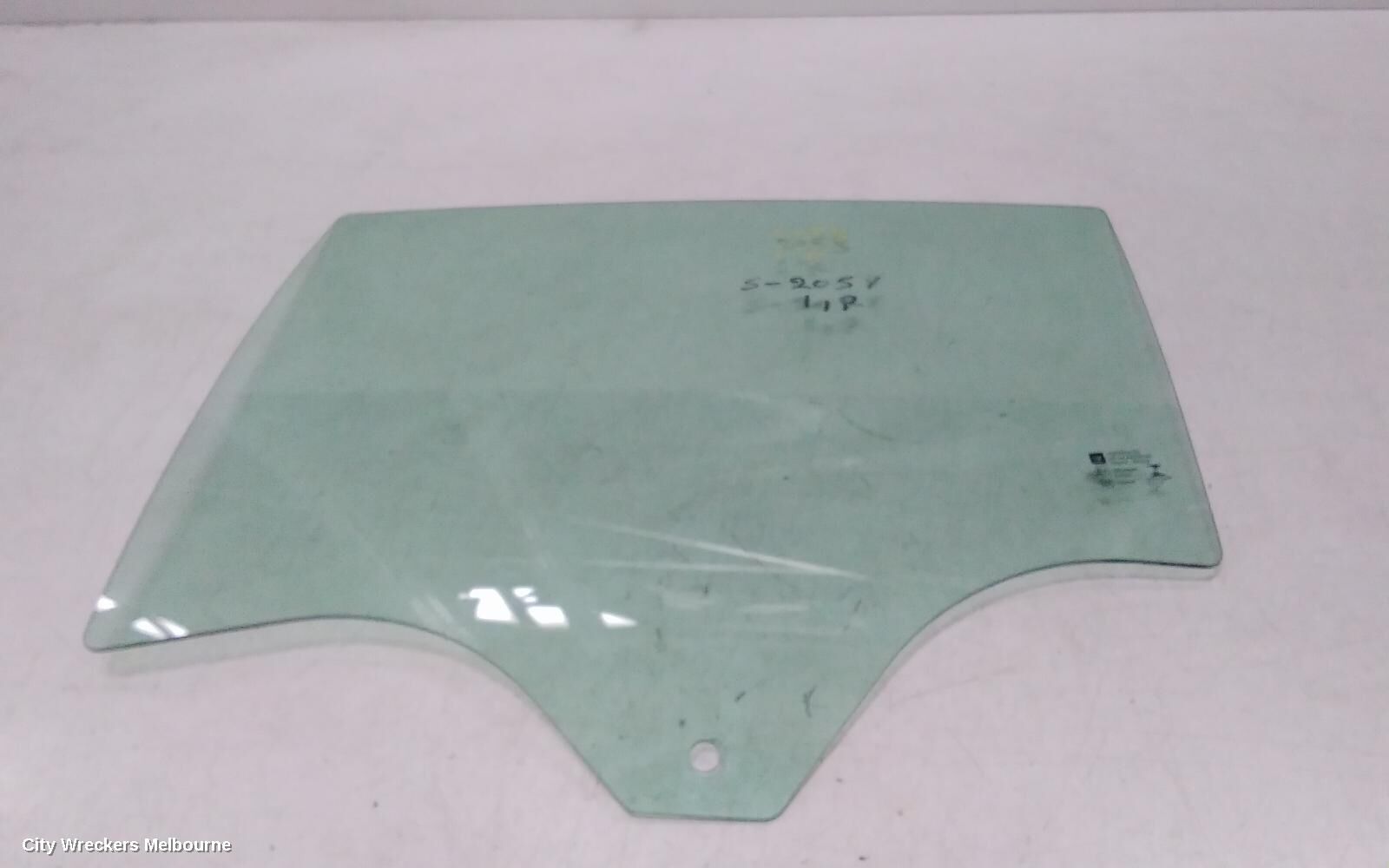 HOLDEN COMMODORE 2020 Left Rear Door Window
