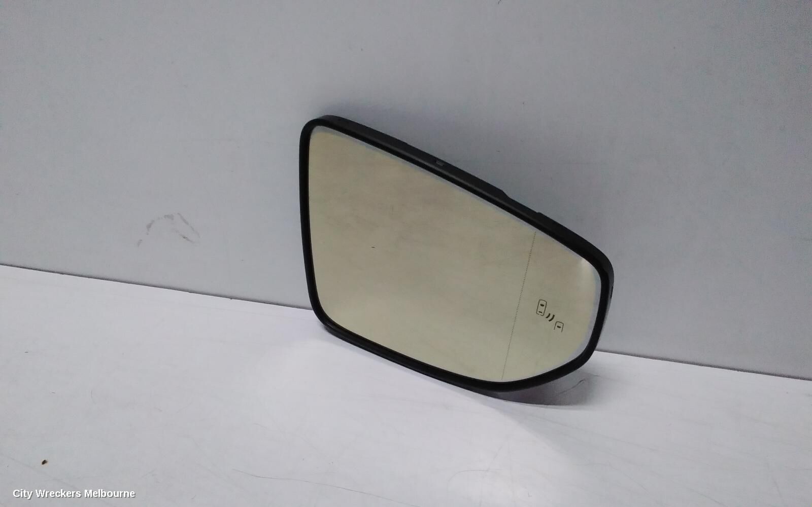 LEXUS UX 2022 Right Door Mirror