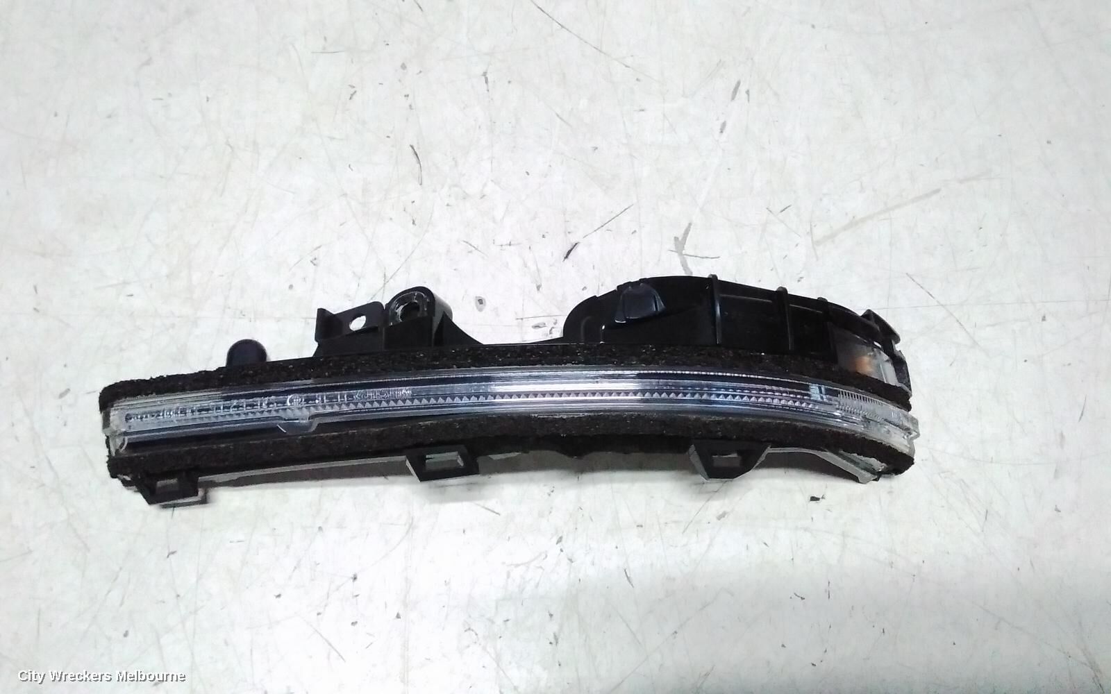 LEXUS UX 2022 Right Door Mirror