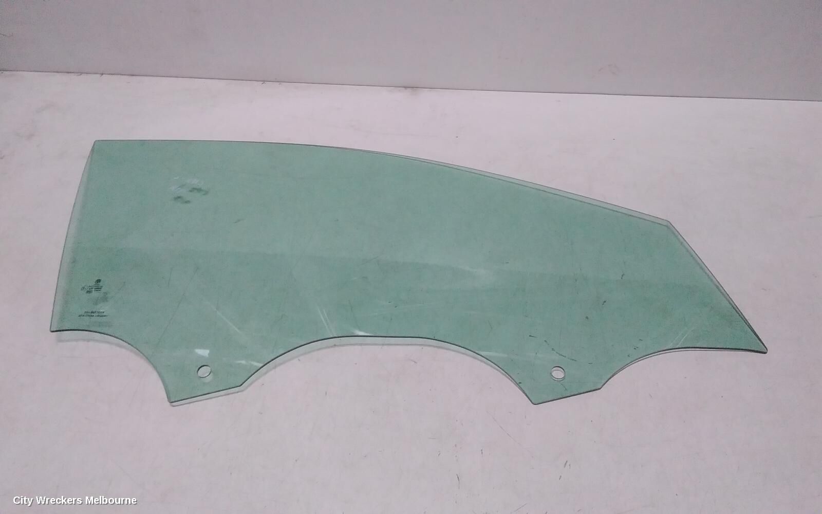 VOLKSWAGEN POLO 2024 Right Front Door Window