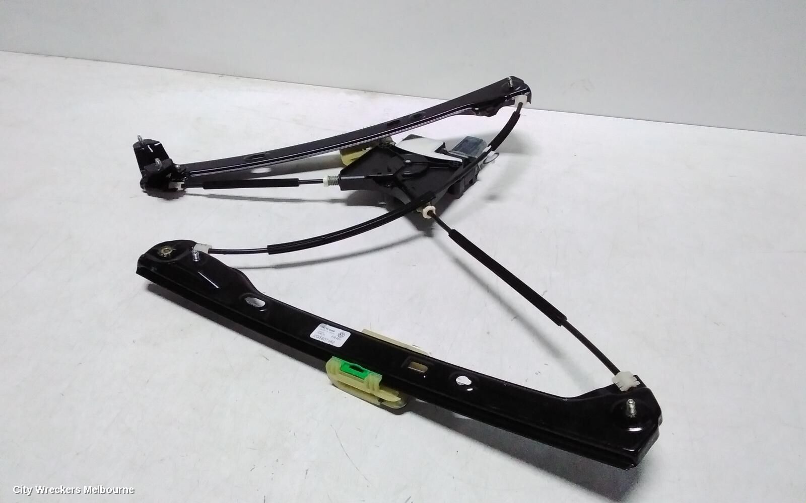 VOLKSWAGEN POLO 2024 Right Front Window Reg/Motor