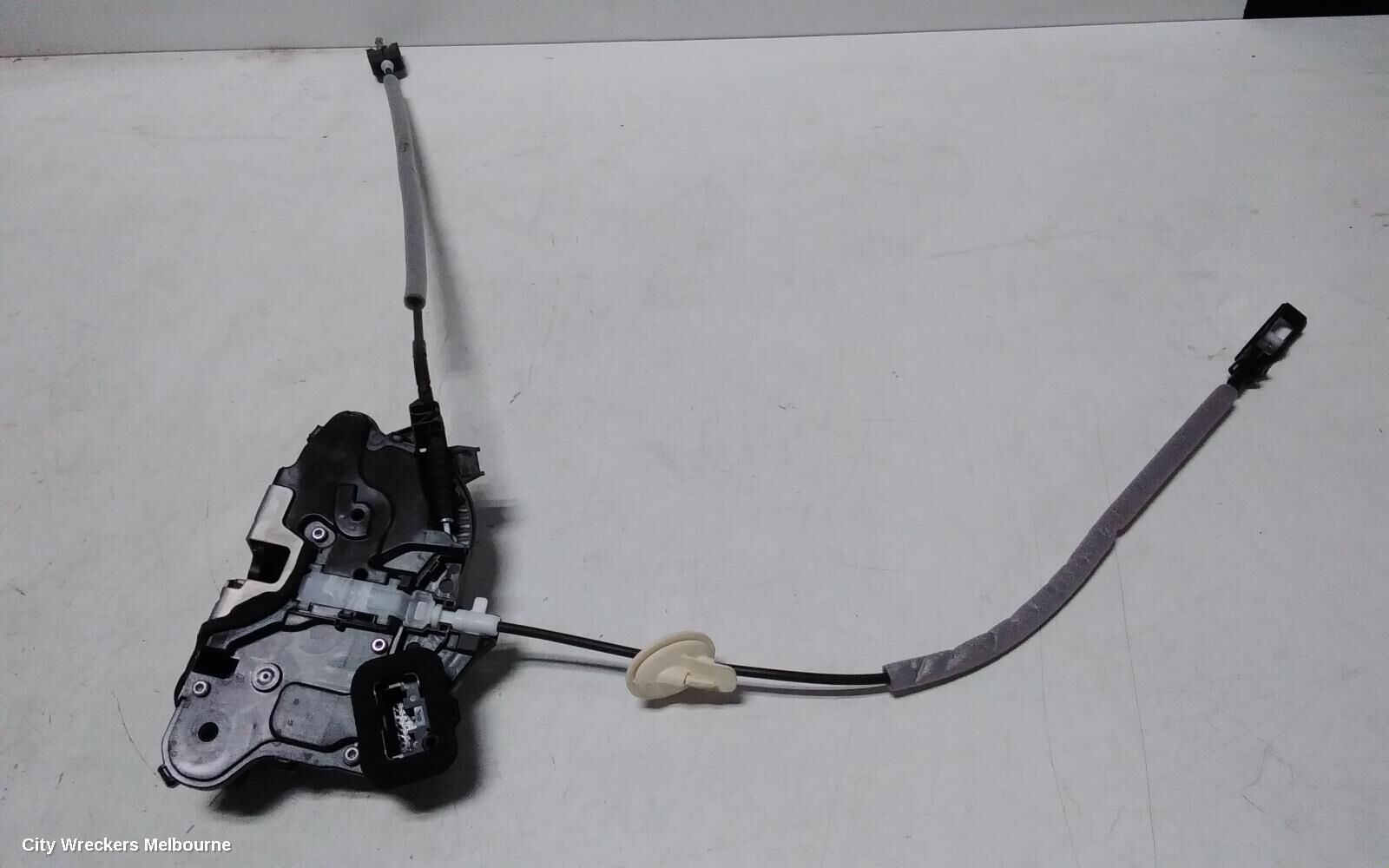 VOLKSWAGEN POLO 2024 Door/Boot/Gate Lock