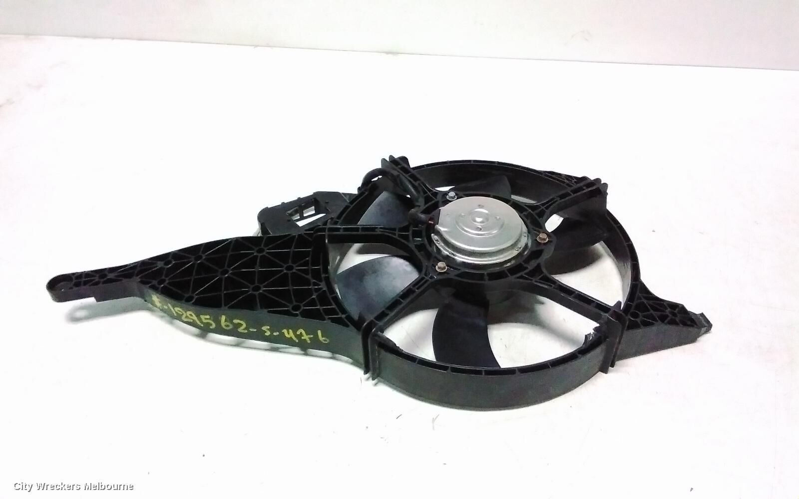 NISSAN NAVARA 2013 Fan