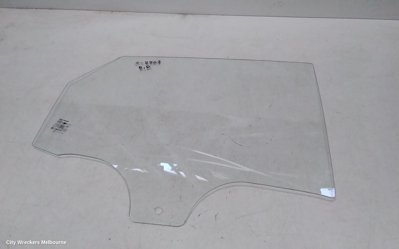 MG HS 2021 Right Rear Door Window