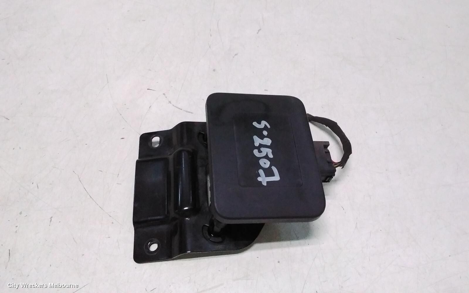 MG HS 2021 REVERSE_CAMERA