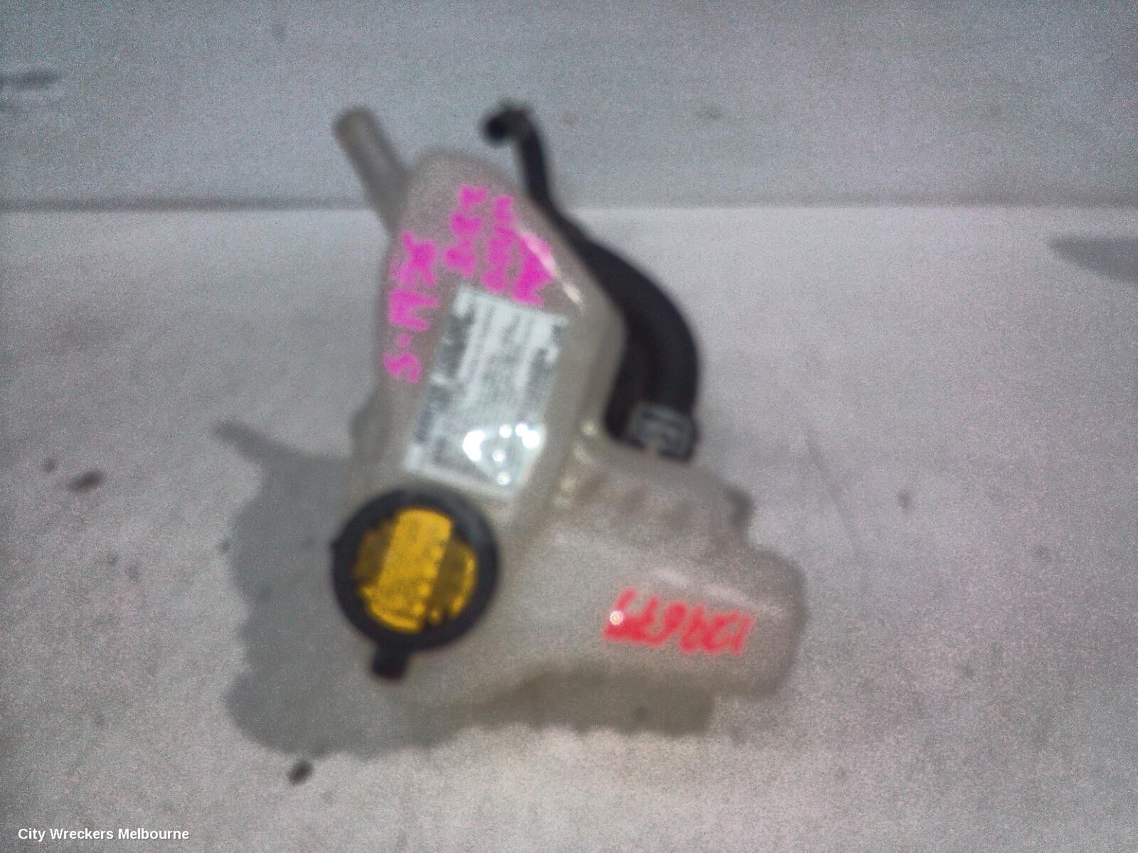 TOYOTA COROLLA 2019 Overflow Bottle