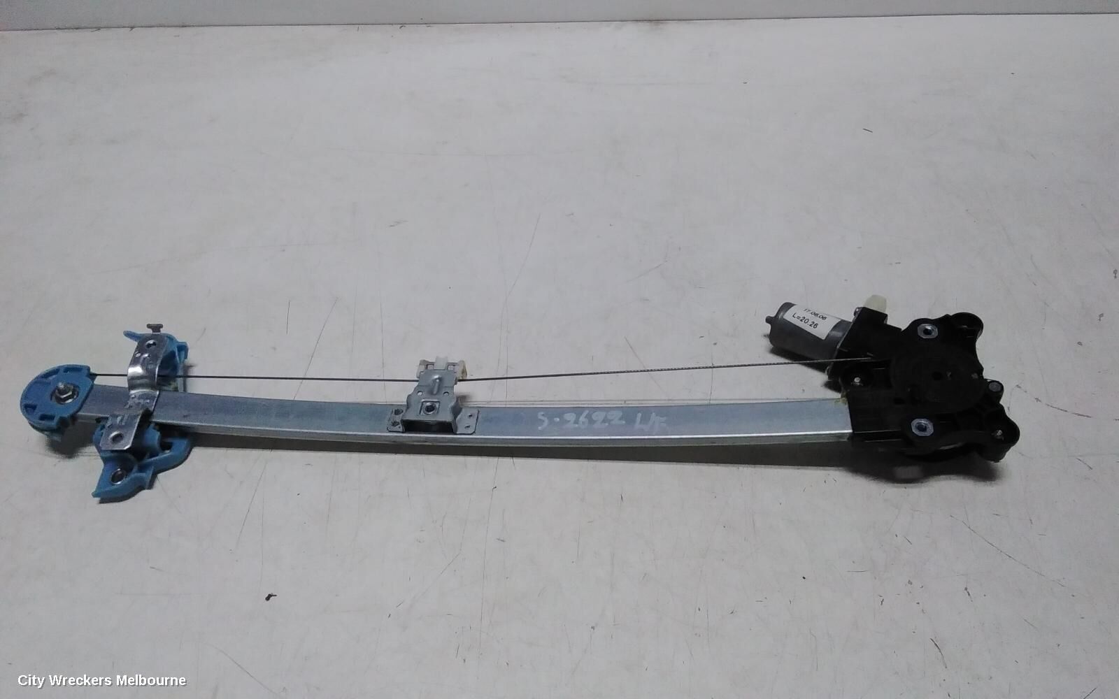 SUZUKI SWIFT 2017 Right Front Window Reg/Motor