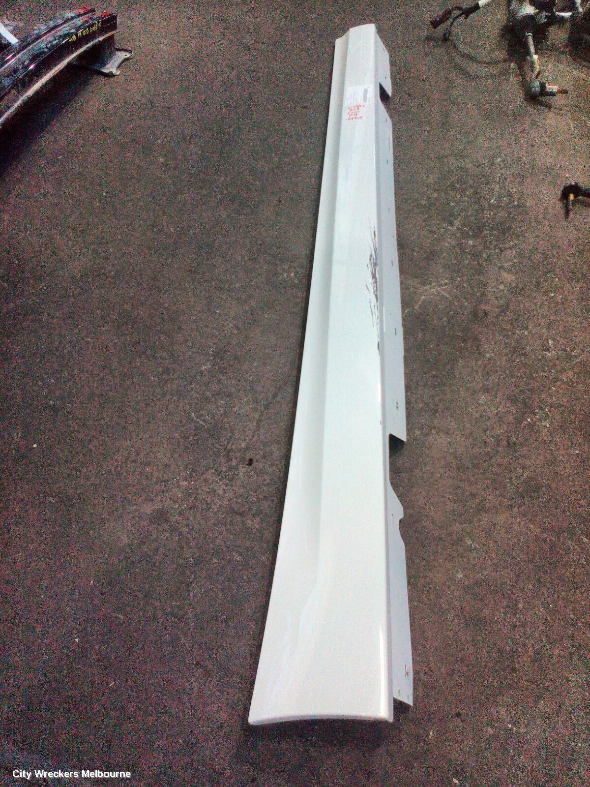 BMW 3 SERIES 2009 Side Step/Skirt
