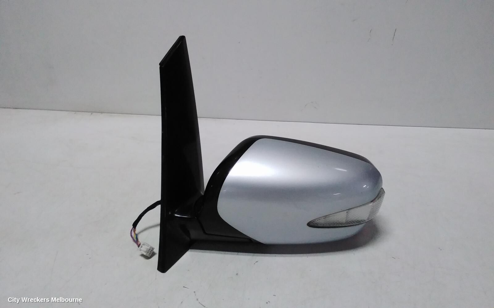 MITSUBISHI GRANDIS 2007 Left Door Mirror