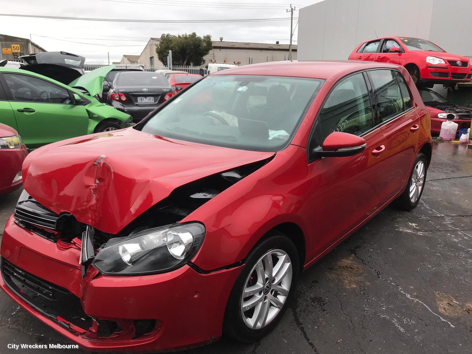 VOLKSWAGEN GOLF 2009 Right Taillight