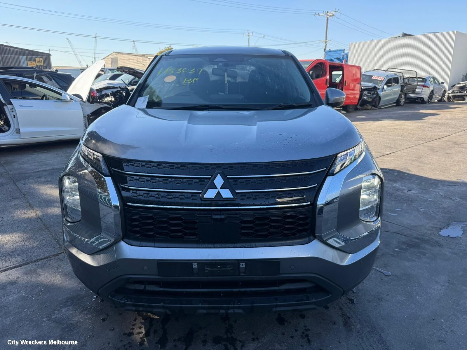 MITSUBISHI OUTLANDER 2022 Antenna
