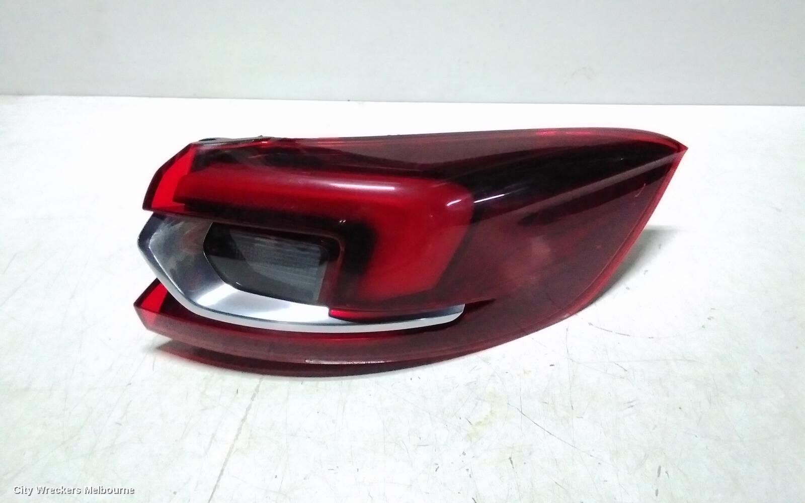 HOLDEN COMMODORE 2018 Right Taillight