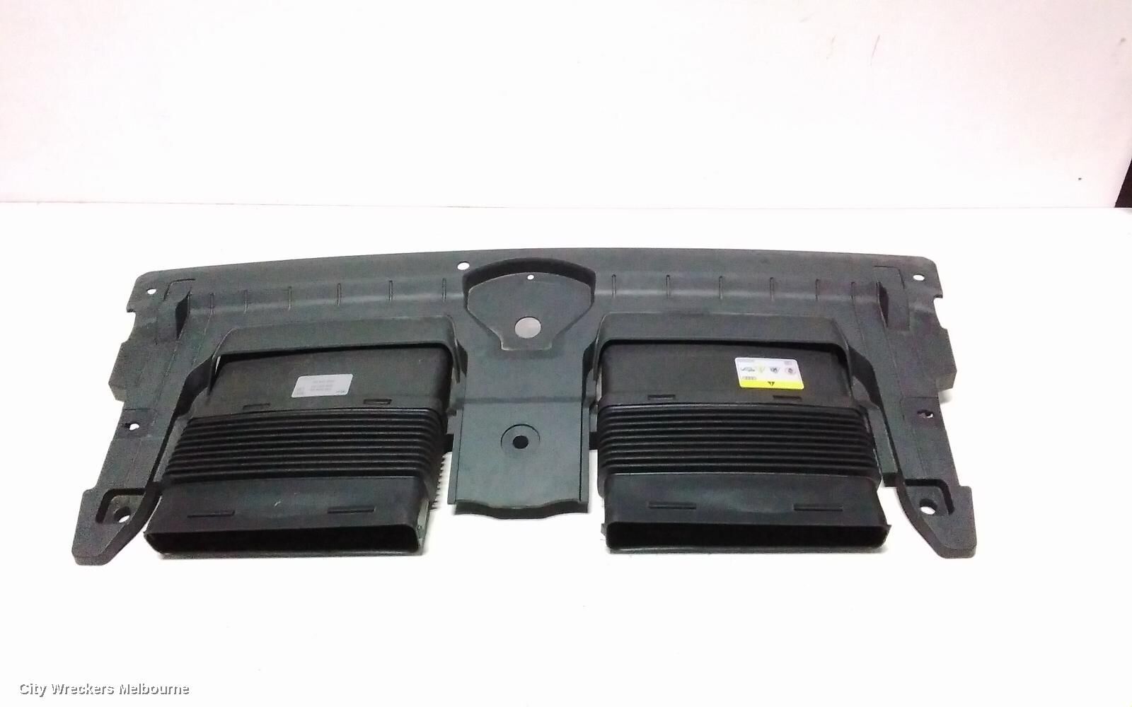 AUDI Q7 2023 Air Cleaner Duct/Hos