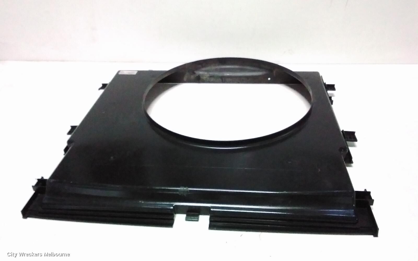 MERCEDES VITO 2007 Fan Shroud