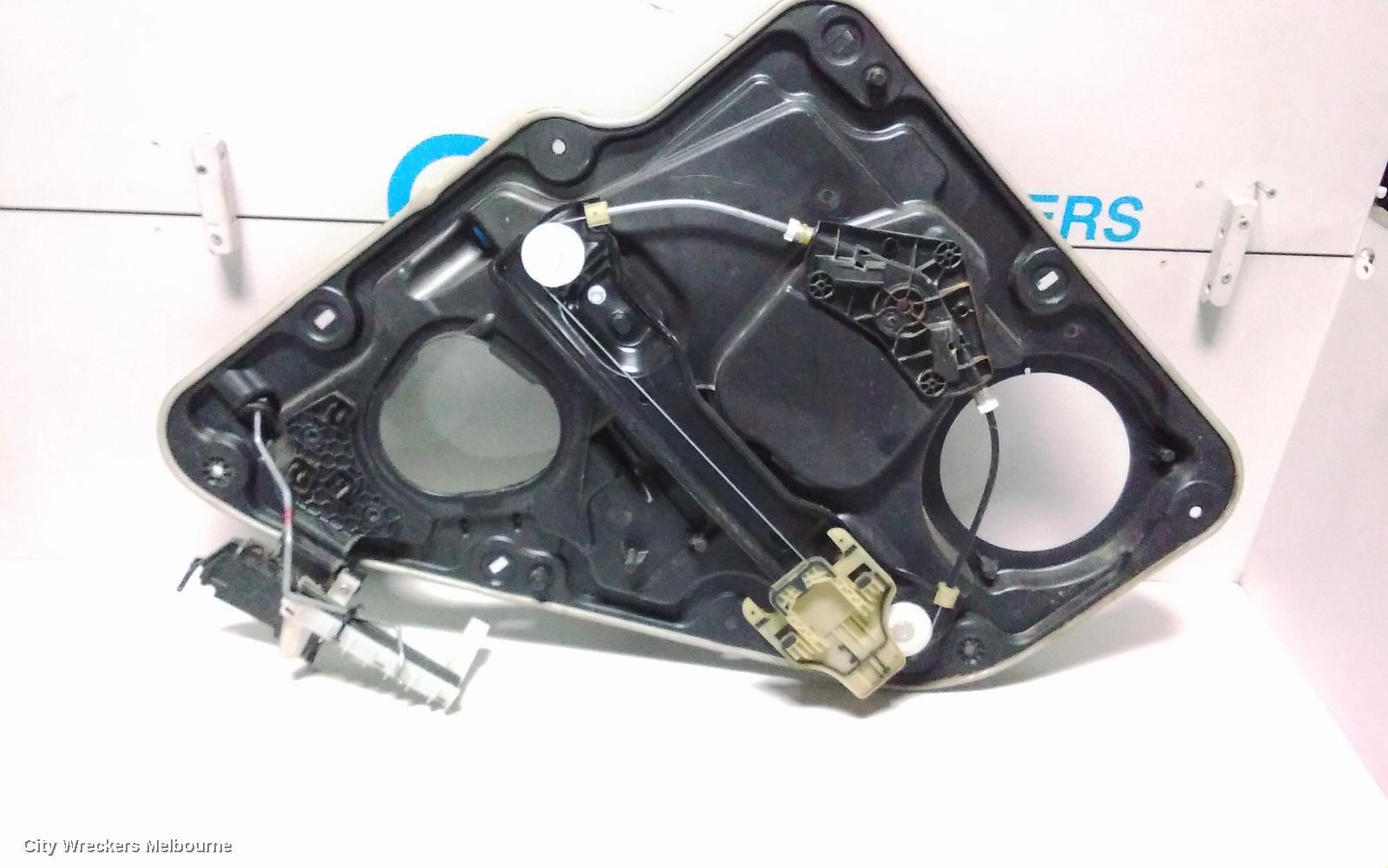 JEEP GRANDCHEROKEE 2013 Right Rear Wnd Reg/Motor