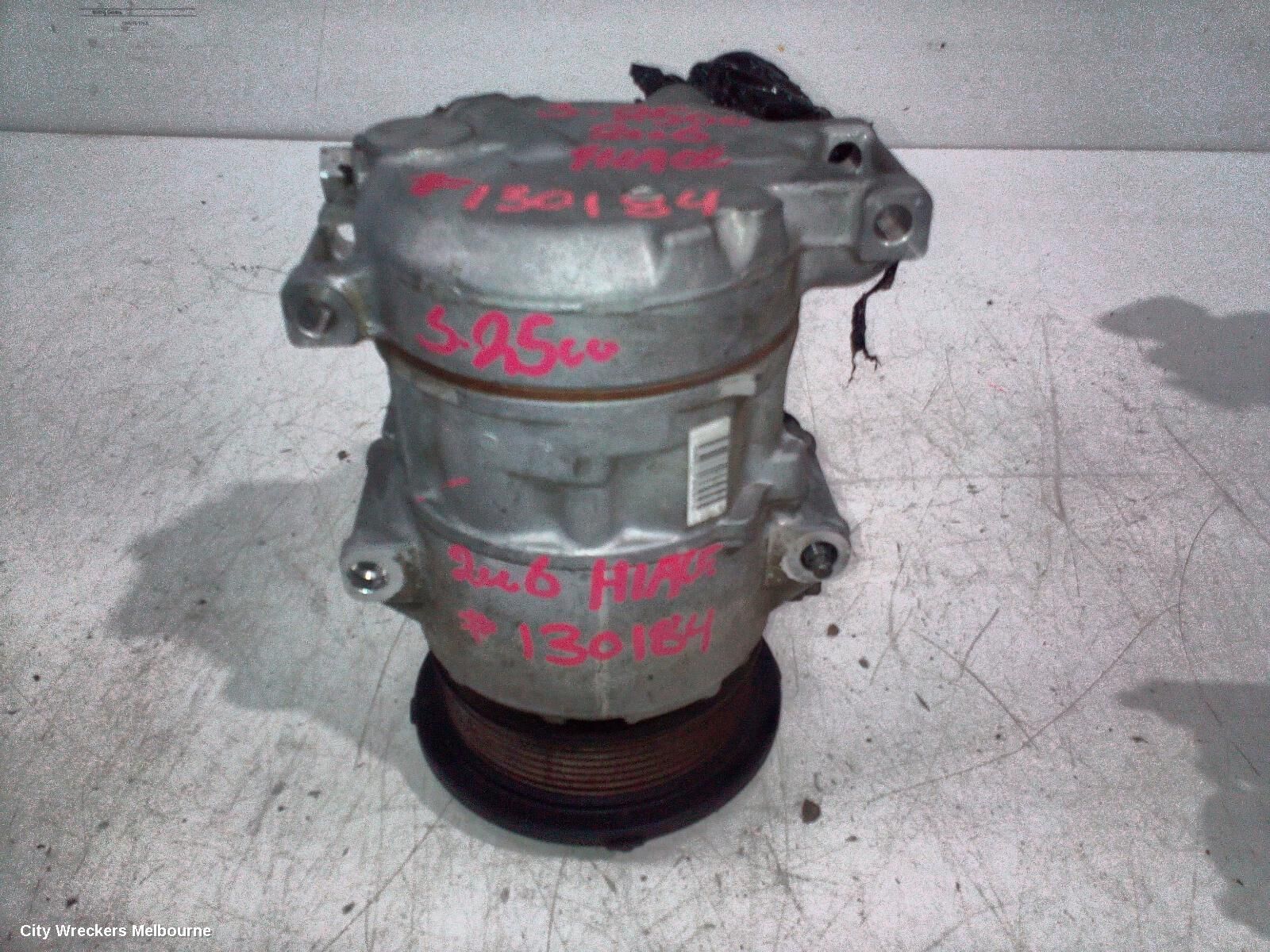 TOYOTA HIACE 2006 A/C Compressor