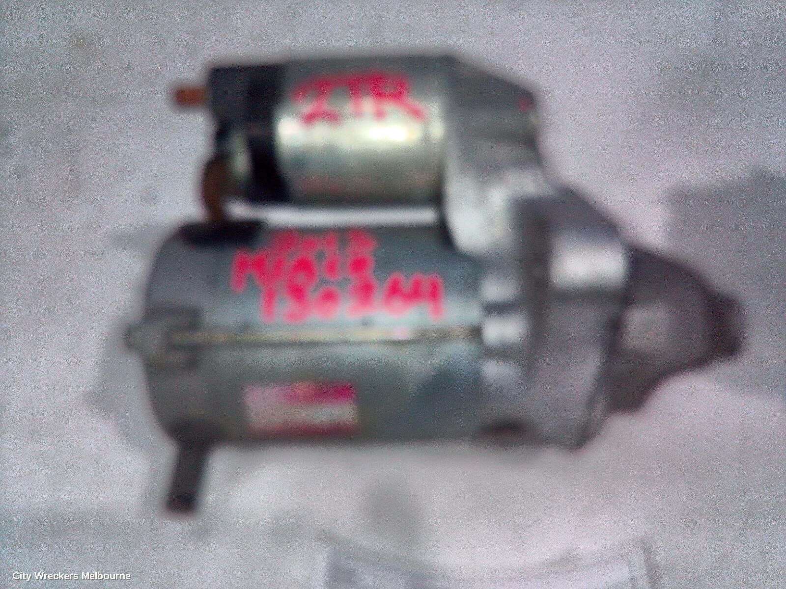 TOYOTA HIACE 2013 Starter