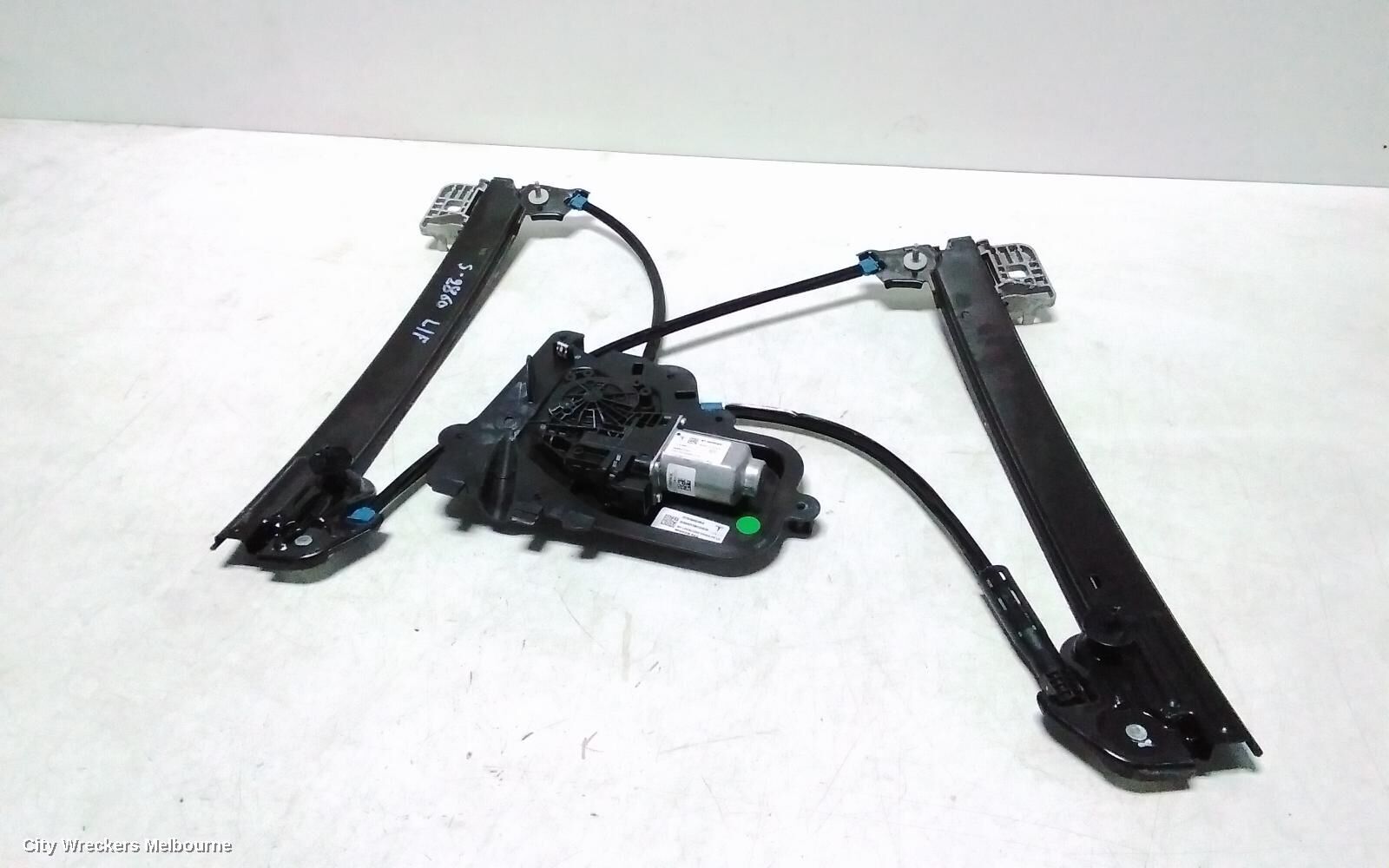 TESLA MODEL 3 2021 Left Front Window Reg/Motor