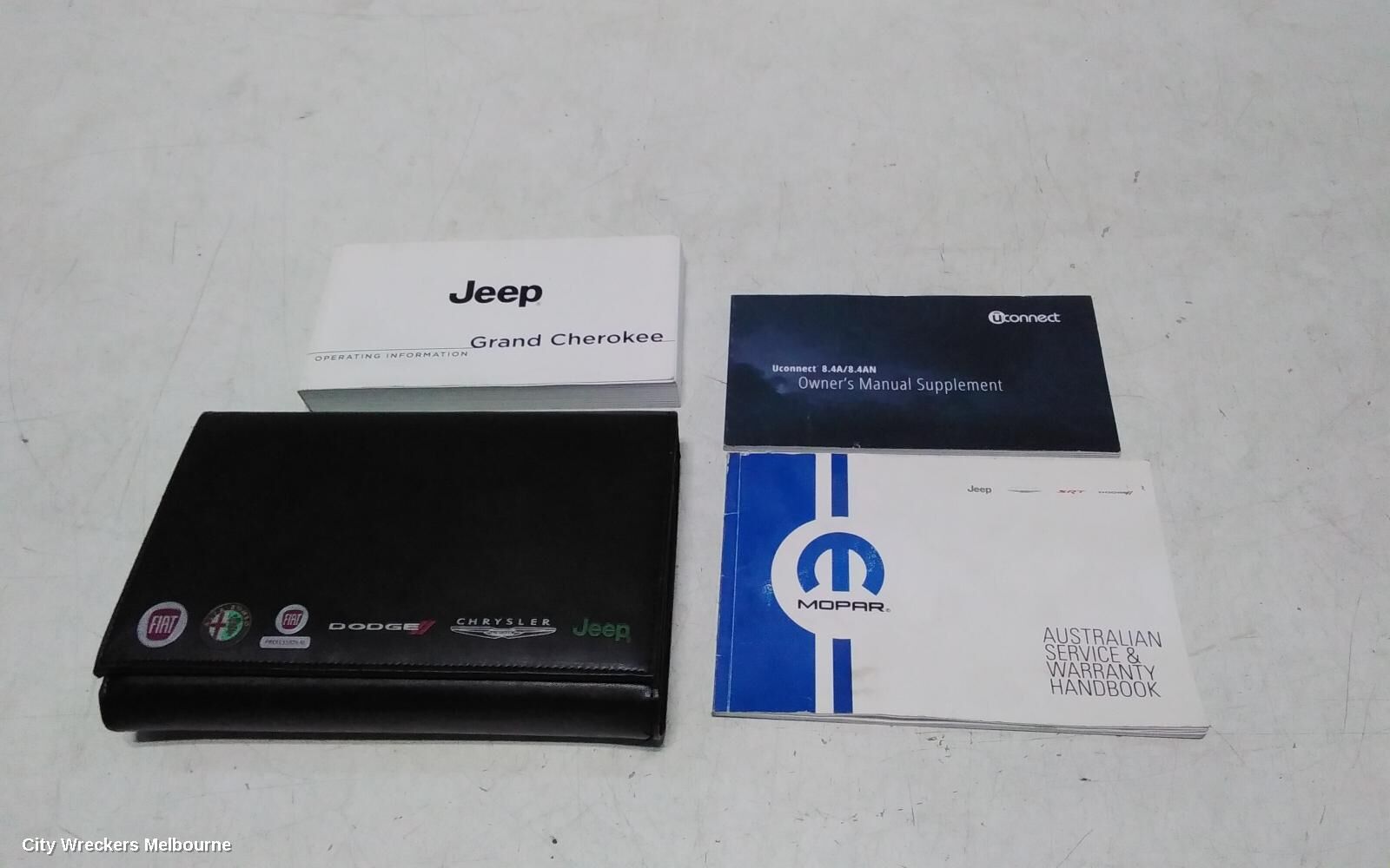 JEEP GRANDCHEROKEE 2016 Owners Handbook