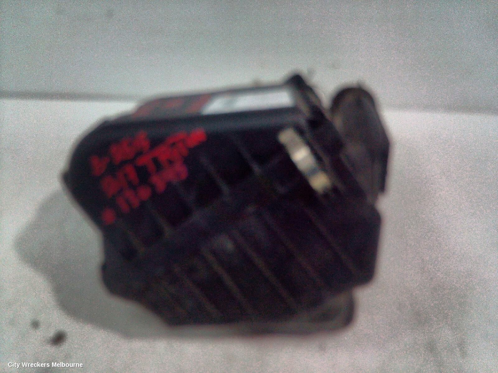 MITSUBISHI TRITON 2017 Air Cleaner/Box