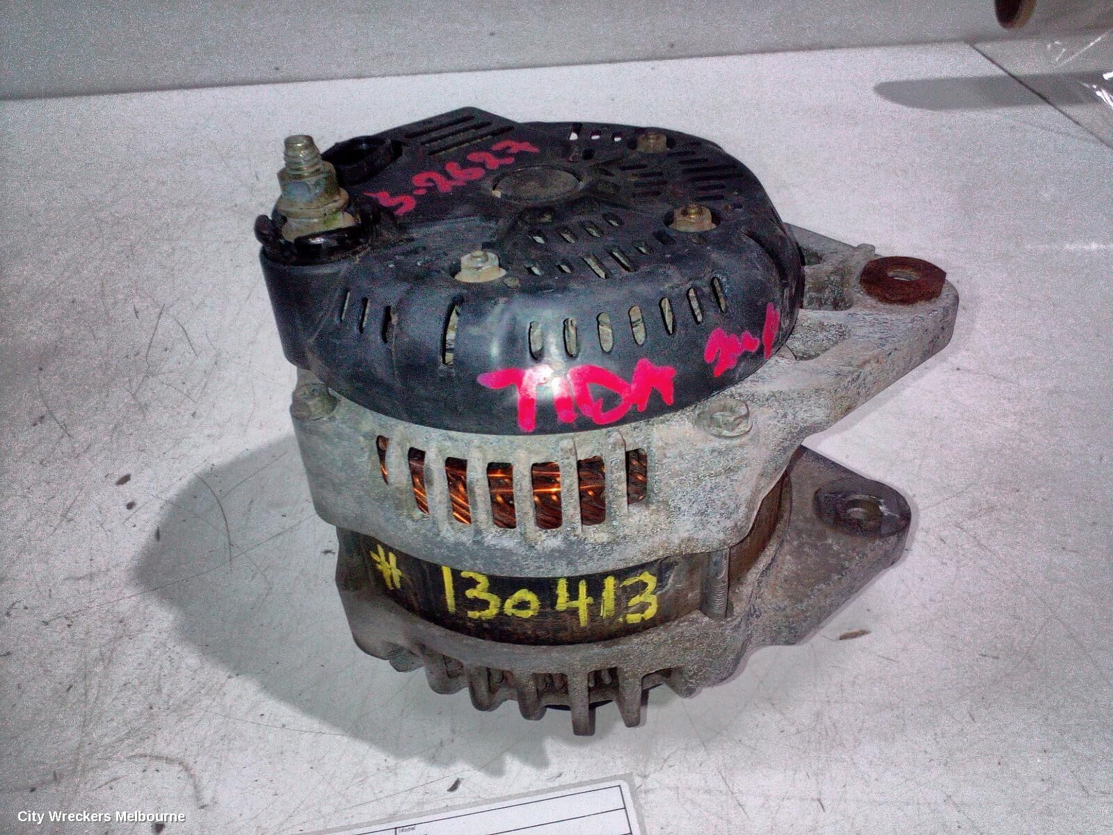 NISSAN TIIDA 2006 Alternator
